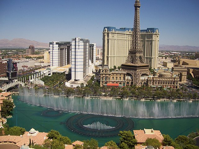 Bellagio Fountains 3.jpg